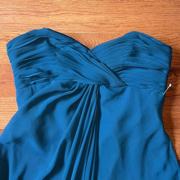 David’s Bridal cobalt  blue crinkle front strapless bridesmaid dress Sz 6 - Picture 5 of 13